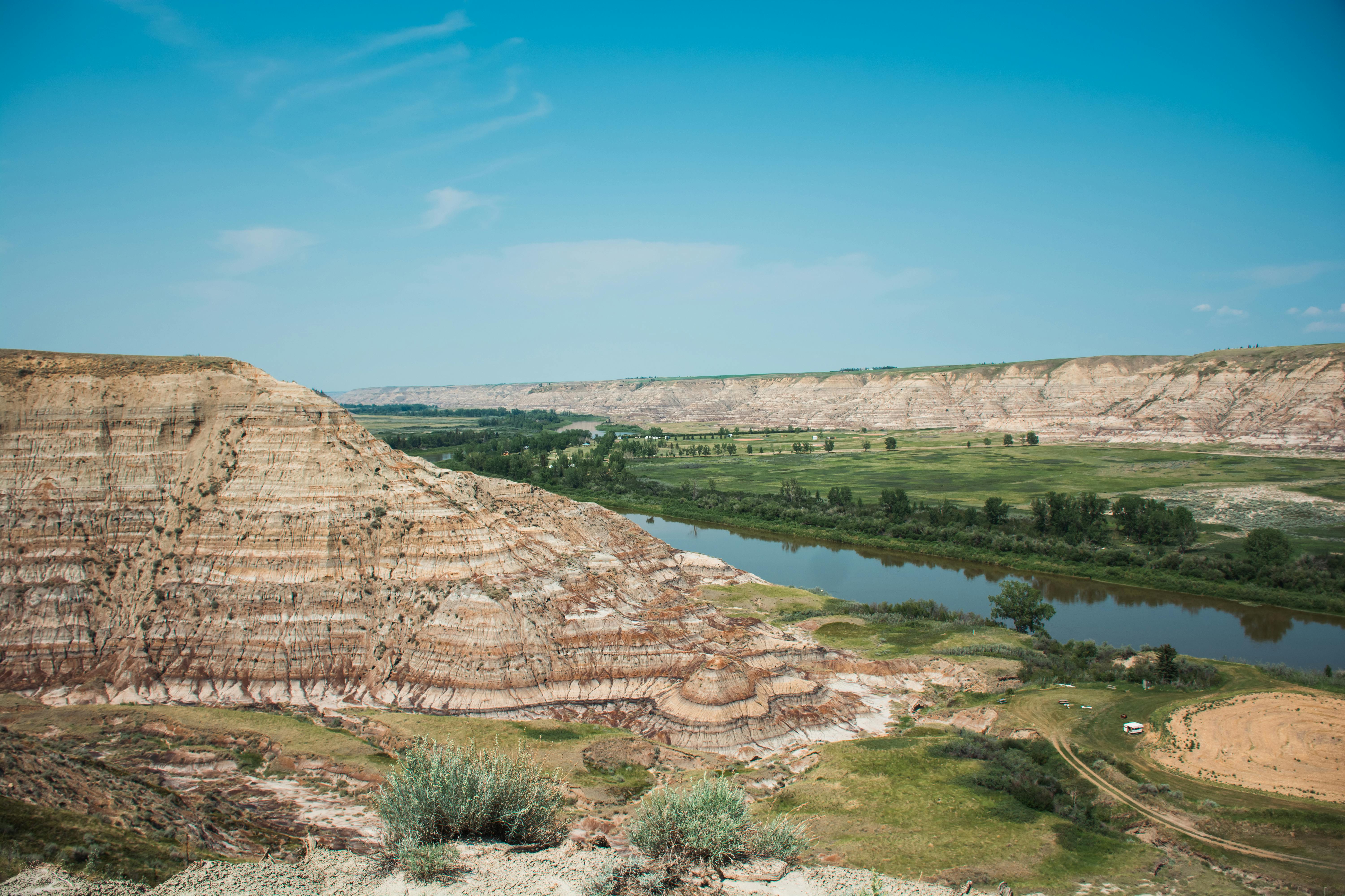 Drumheller Dinosaur & Badlands Tour	